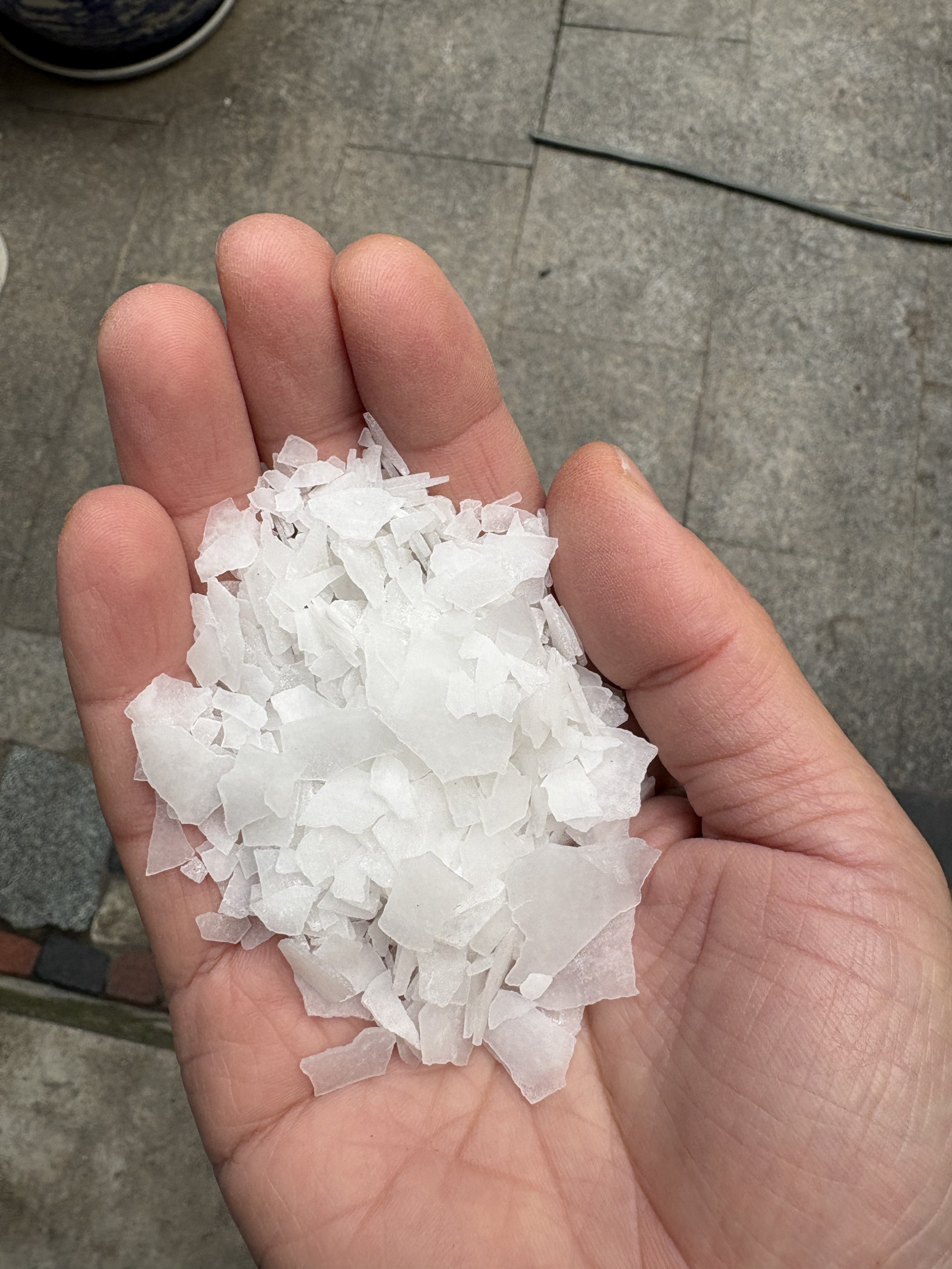 氯化镁烘干后镁片